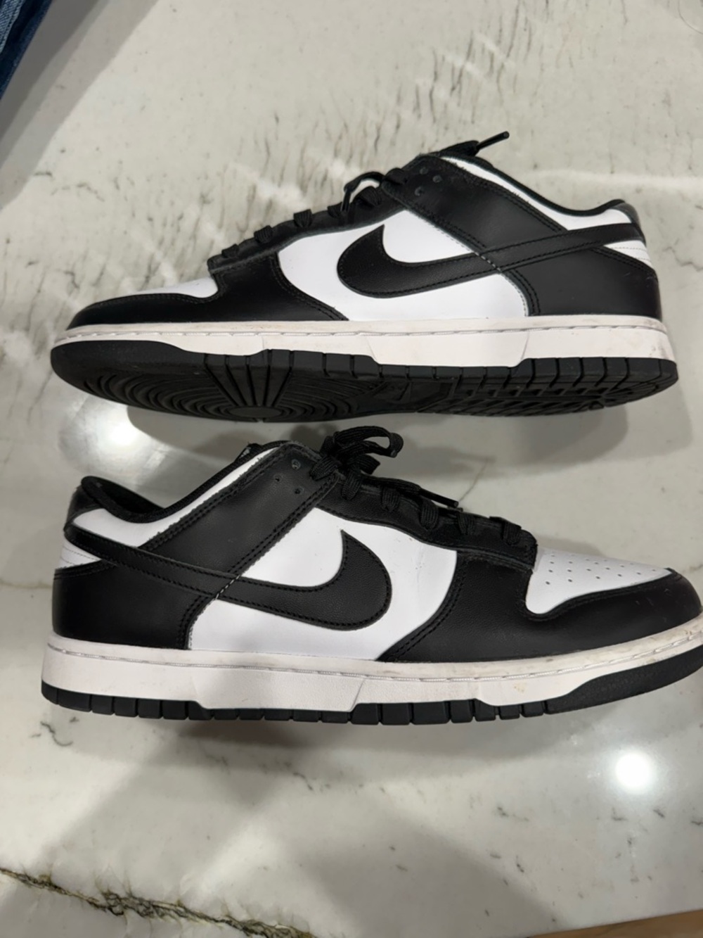 Nike Men’s Black/White Low Dunks
